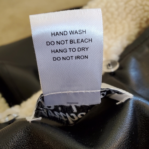 Anthony Richard's - Black Jacket - Picture 10 of 13